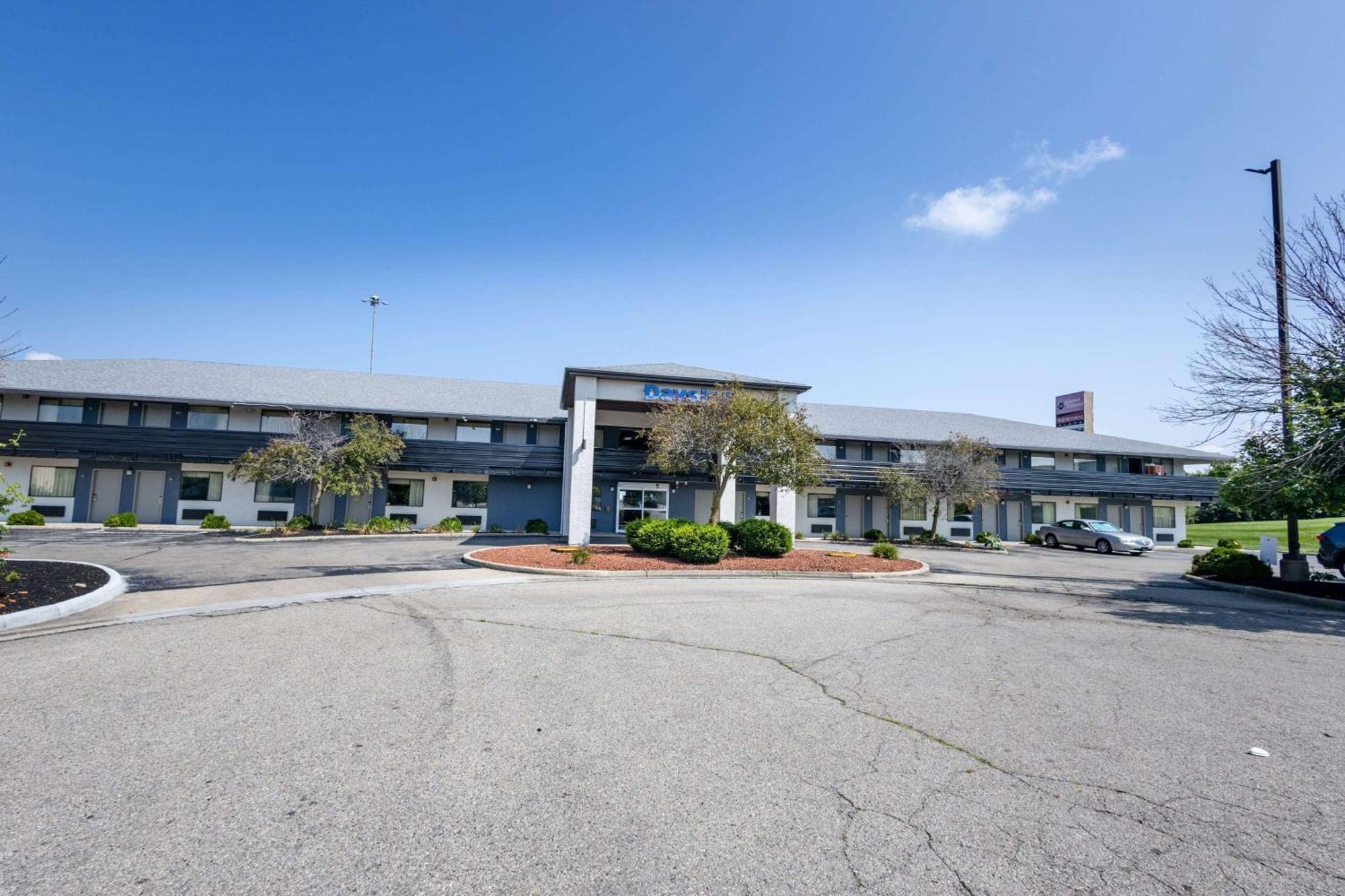 Days Inn By Wyndham Dayton Huber Heights Northeast Eksteriør bilde